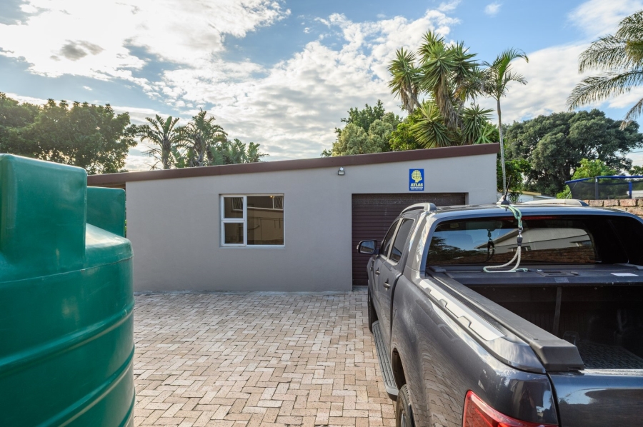 4 Bedroom Property for Sale in Framesby Eastern Cape
